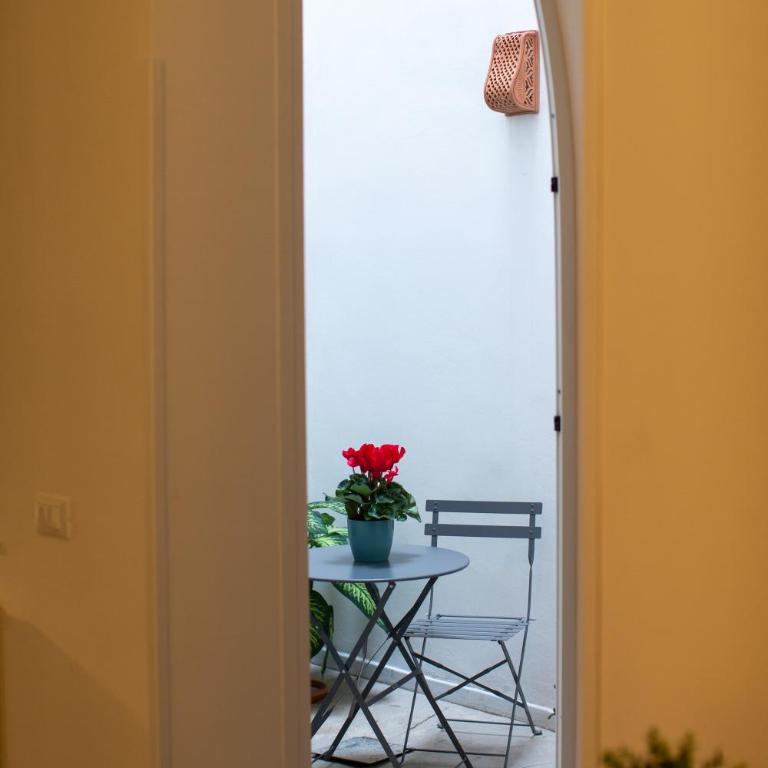 Isula - Double Room with Private Bathroom - 7