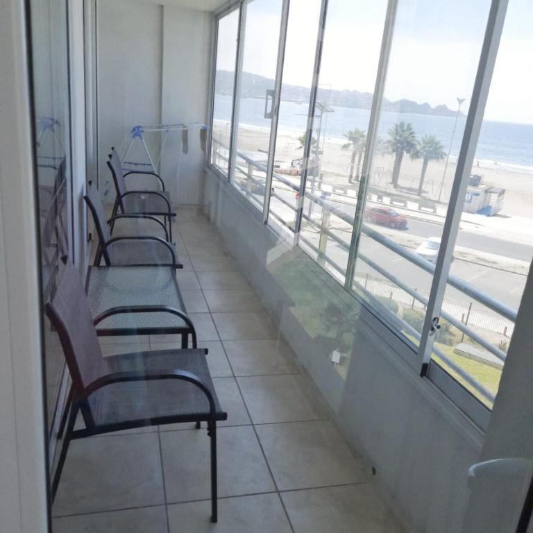 Comodo departamento frente al mar - Two-Bedroom Apartment - 15