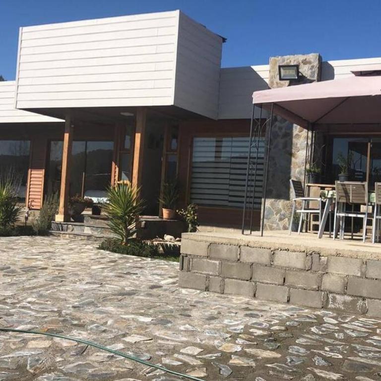 Hermosa y comoda casa de campo con vista al valle - Casa de 3 dormitorios - 11