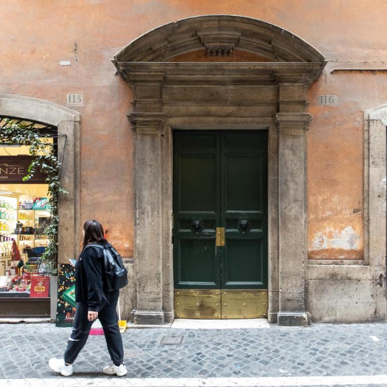 iFlat Wonder at the Pantheon - Three-Bedroom Apartment - 10