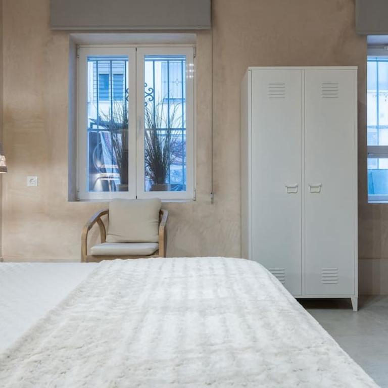 Exclusivo Bajo frente al mar - Playa la Caleta - Apartamento de 3 dormitorios - 21