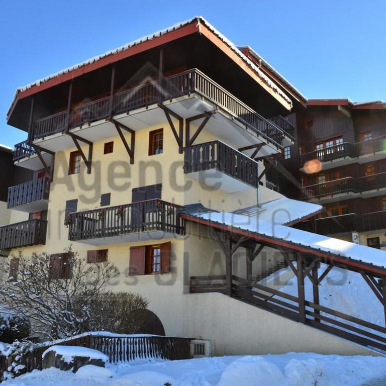 Charmant 2 Pièces + Cabine Rénové, Proche Commerces et Pistes, Balcon, Parking Gratuit - Montchavin - FR-1-329-85 - Apartment - 3