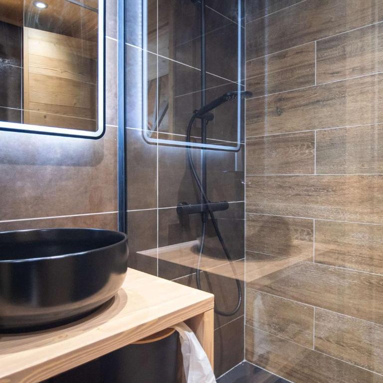 Appartement rénové duplex - Val Thorens, 6 pers - proche pistes - FR-1-637-58 - Apartment - 8