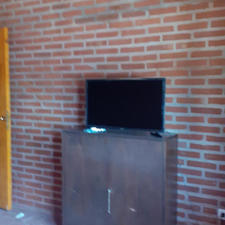 Jomito - Three-Bedroom House - 29