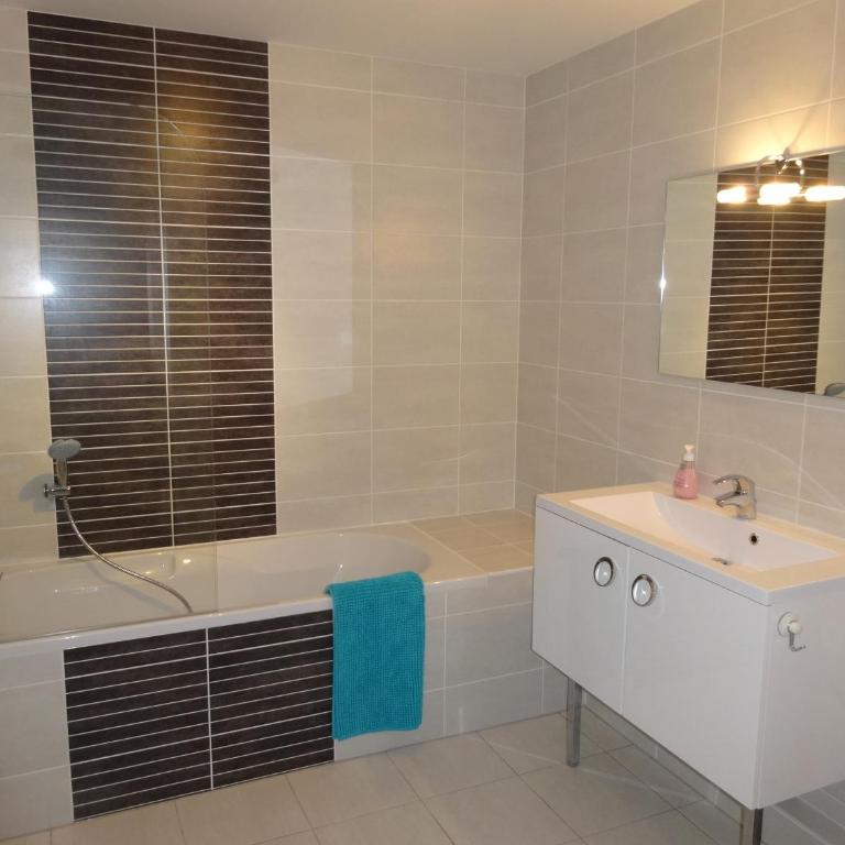 A L'ill - Apparts & Studios Strasbourg Hyper Centre - Appartamento con 2 Camere da Letto e Vista Fiume - 13