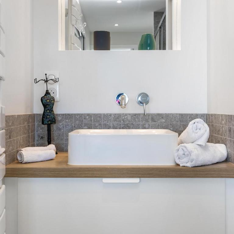 Le XO - Appartement luxe - coursive - terrasse - Port Nature 2 - Village Naturiste - Apartment mit 1 Schlafzimmer - 13