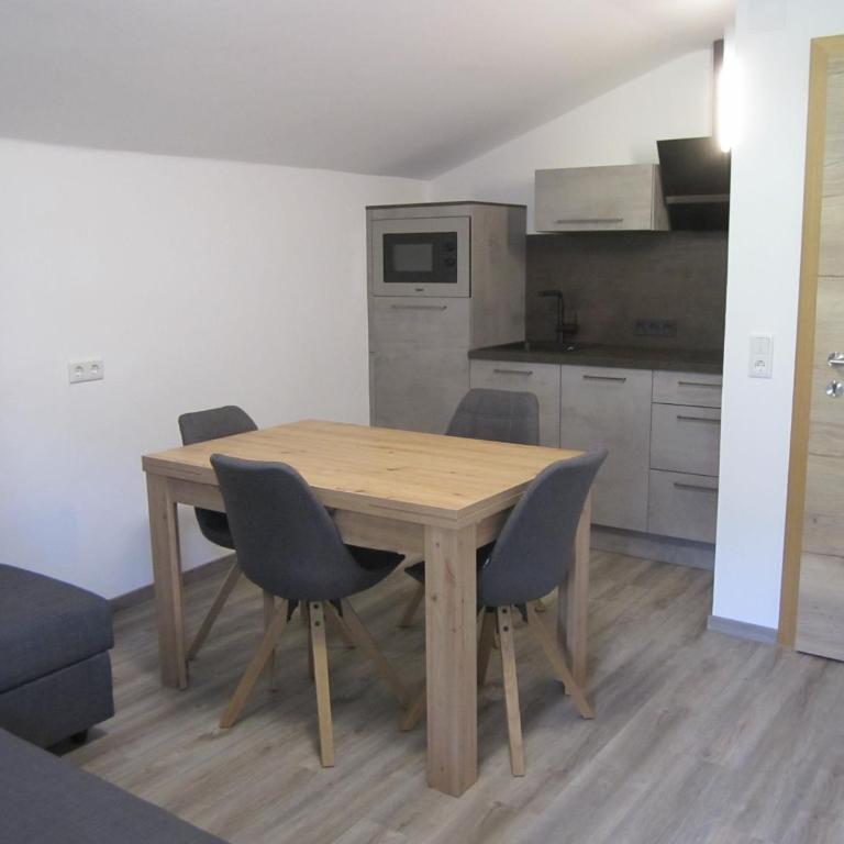 Haus Kohlbründl - Apartment mit Blick auf die Berge - 1
