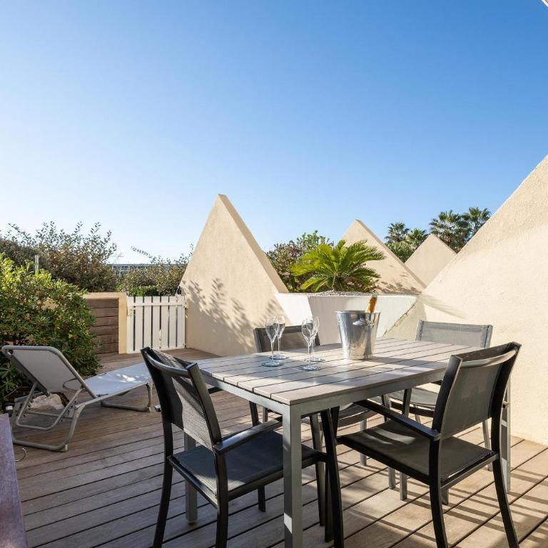 Le Cassis Héliopolis Luxe - Terrasse plein sud - Garage - Plage à pied - Village Naturiste - One-Bedroom Apartment - 3