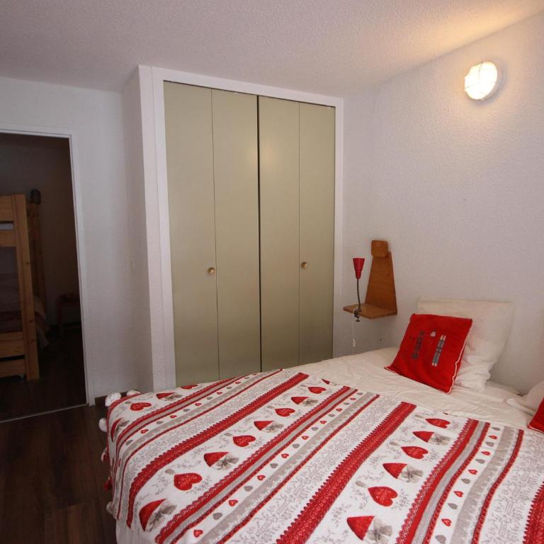 Appartement ski aux pieds avec balcon sud et parking - FR-1-411-867 - Apartamento - 7