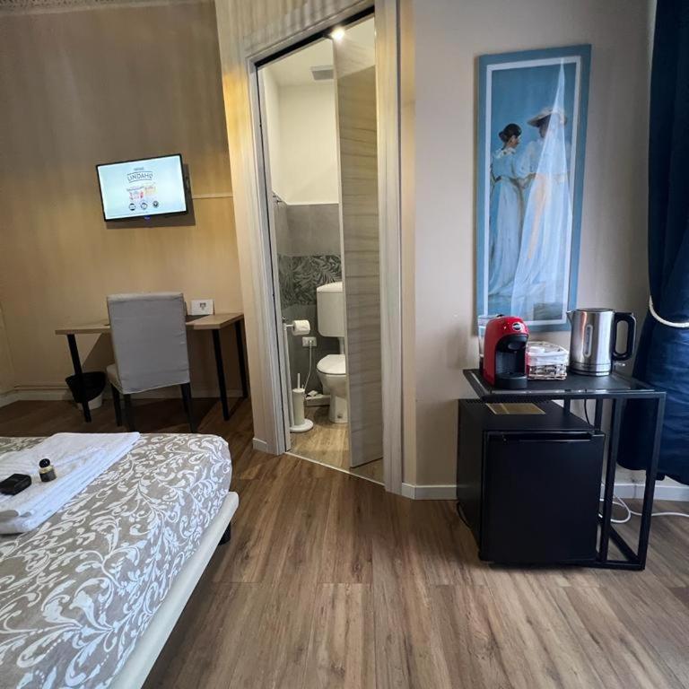 Domus La Foce Hotel - Camera Matrimoniale/Doppia con Letti Singoli con Bagno Privato - 11
