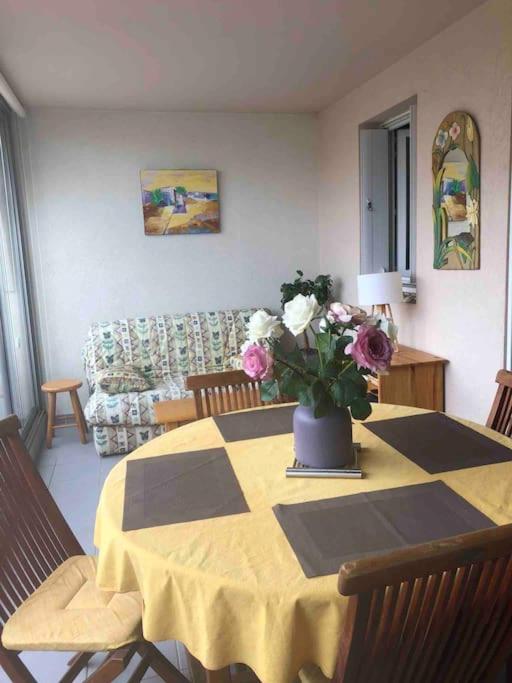 Coquet T2, quartier des quilles, climatisé, 300m des plages - Apartment mit 2 Schlafzimmern - 16