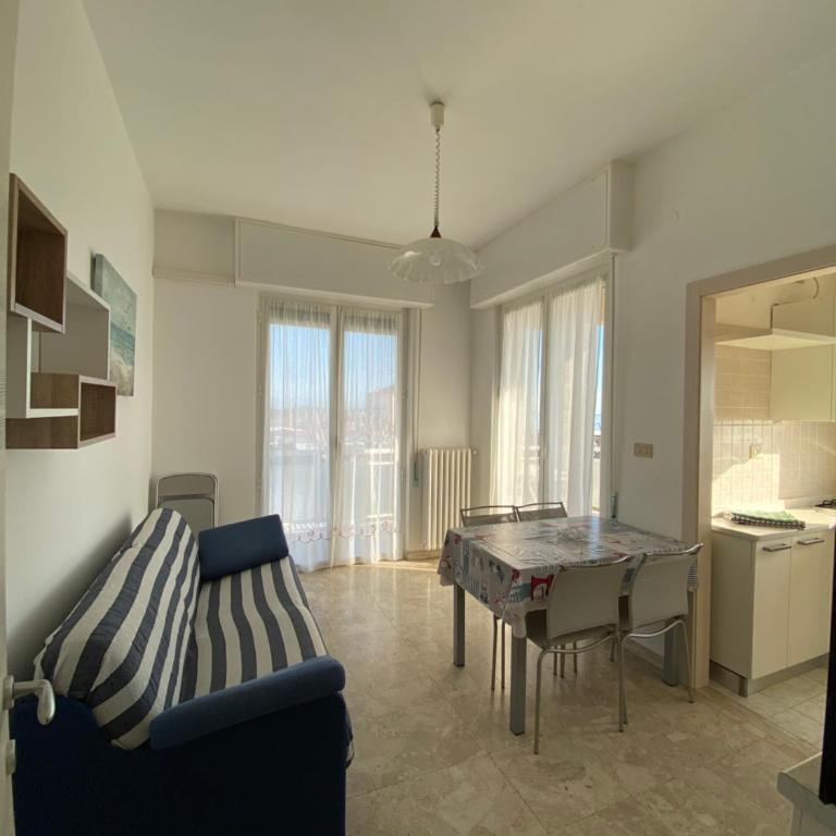 Residence Riviera - Appartamento con 1 Camera da Letto e Balcone - 11