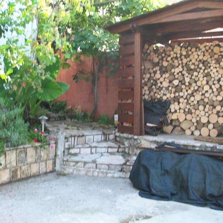 Guest House Mudresa - Studio with External Kitchenette - 15