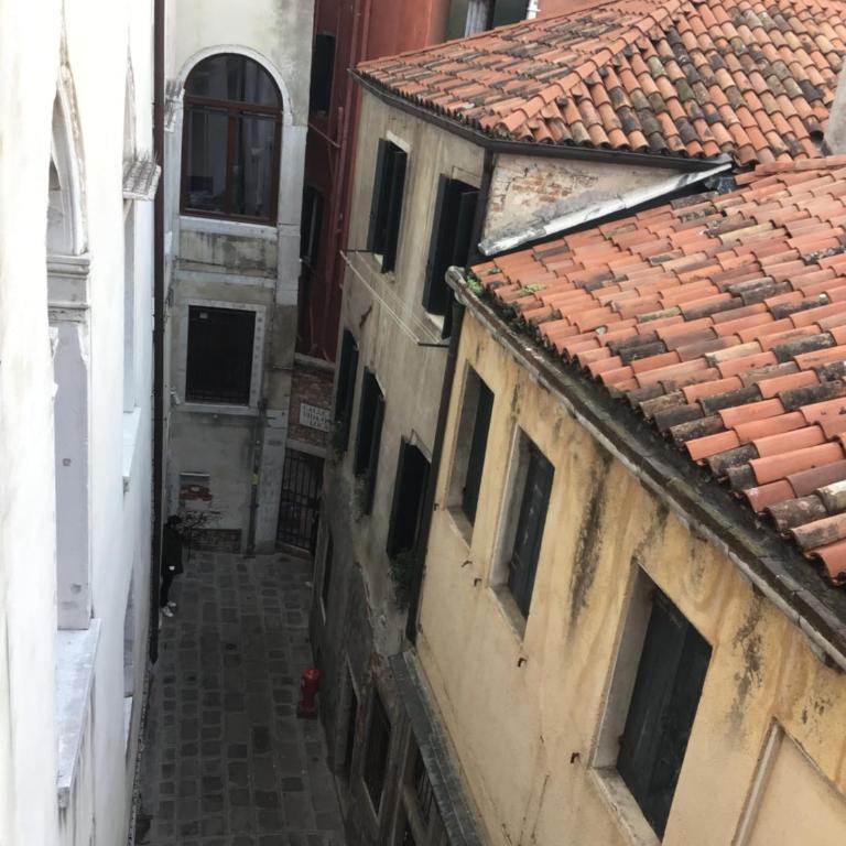Fondaco di Rialto - Appartamento con 2 Camere da Letto - 45