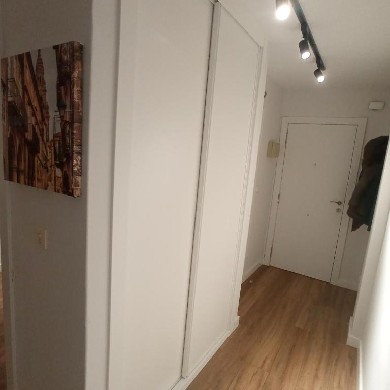 Precioso loft a 600m de la catedral - One-Bedroom Apartment - 19