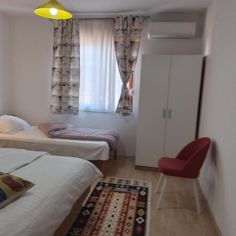 Guesthouse Sanja - Apartments 212 - Apartment with Balcony - 45