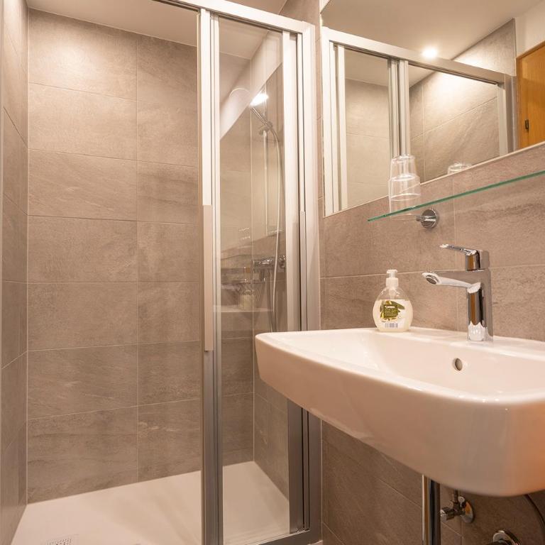 LEOPOLDINE Apart Zimmer - Apartment - 4