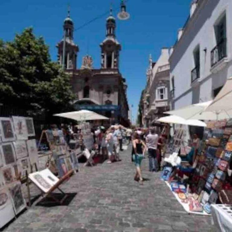 Moderno piso en San Telmo con vistas a la ciudad - Apartamento de 1 dormitorio - 72
