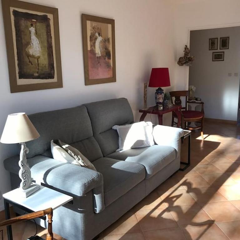 Les Collines d'Estanove, charming, bright, calm place with pool - Apartment mit Gartenblick - 1