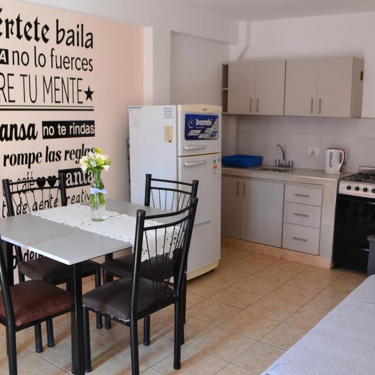 La Boedo Apart Hotel - Apartment with Mountain View - 4