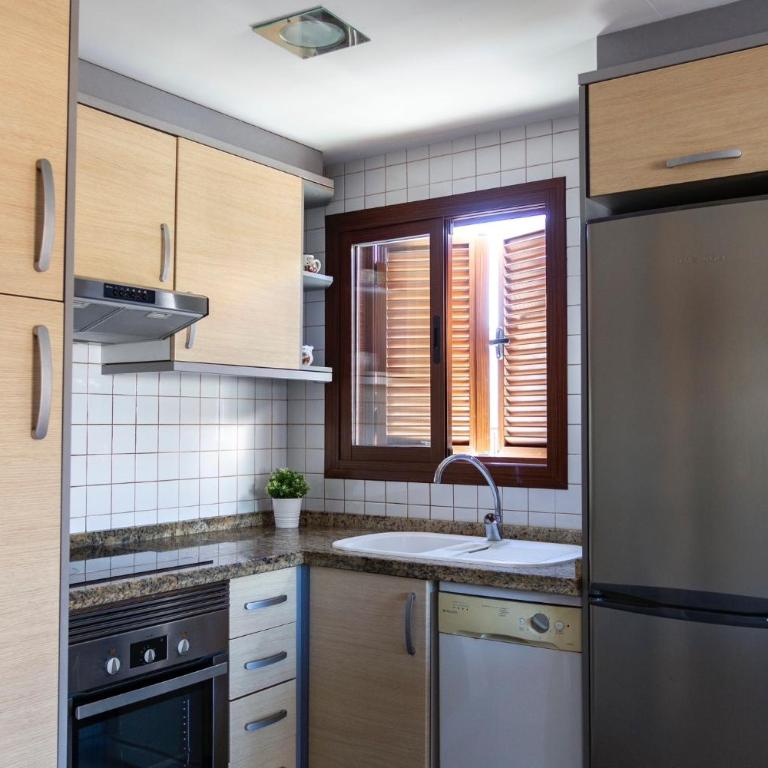Apartamento a 50 metros de la playa, Luminoso y acogedor - Apartamento de 2 dormitorios - 8