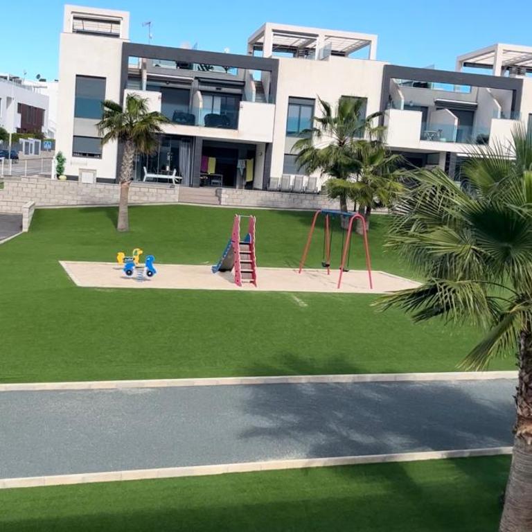 Oasis Beach, Punta Prima, Torrevieja - Apartamento de 2 dormitorios - 13