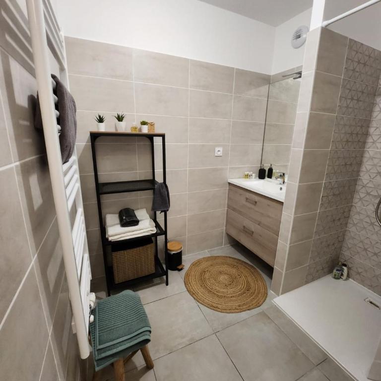 Lyon Part-Dieu superbe appartement 2 chambres - Appartement 2 Chambres - 53