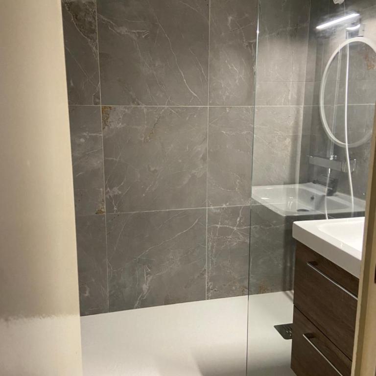 Appartements au cœur de la station de ski "La Foux D'allos" - Appartement - 6