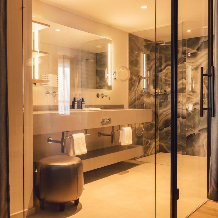 Hotel Schöne Aussicht - Junior Suite Ost - 2