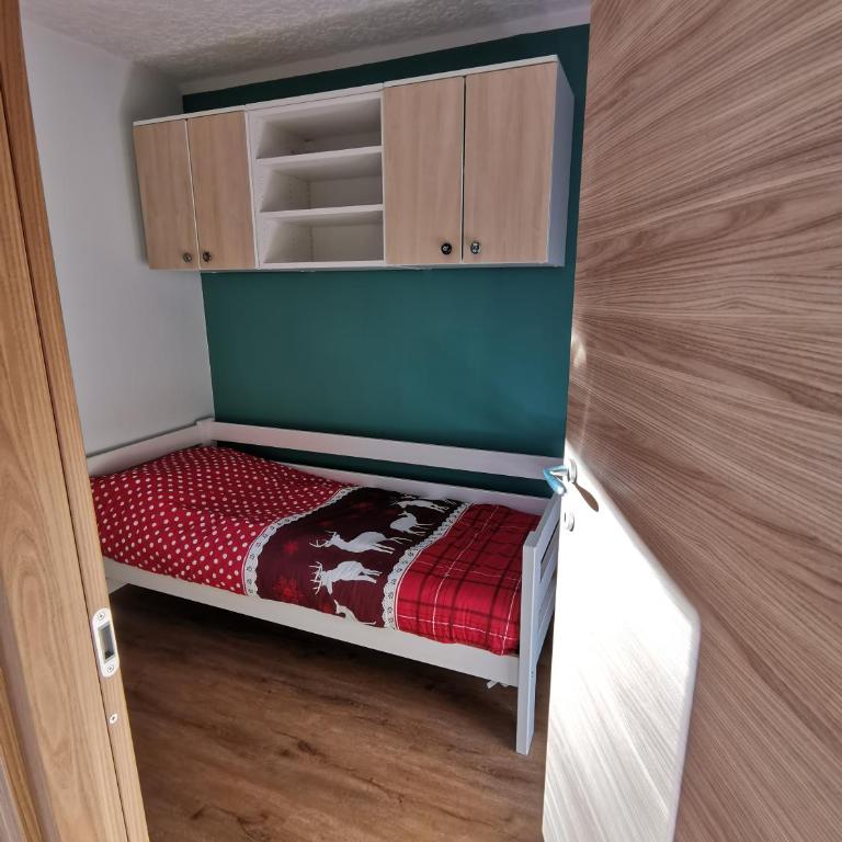 Trilocale nuovo in montagna, passeggiate e relax! - Two-Bedroom Apartment - 15