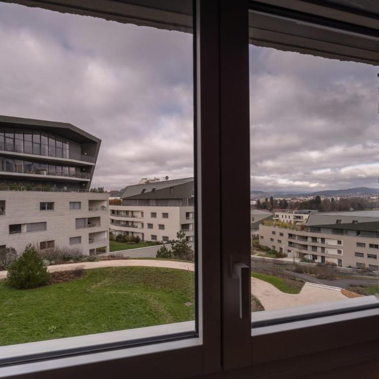 Le 305 - T3 with garage and beautiful terrace - Apartment - 33