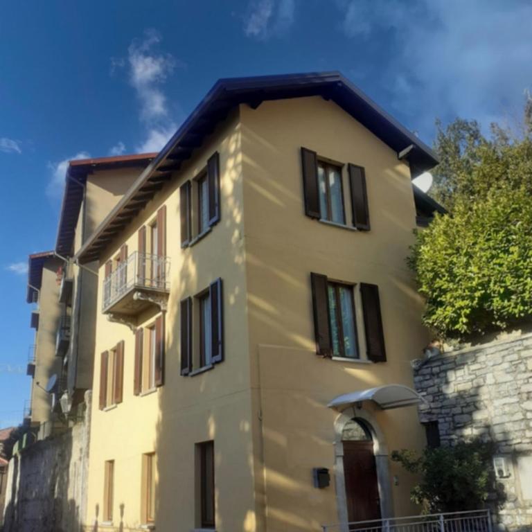 Villa Central Varenna - Casa su 3 Livelli con 4 Camere da Letto - 2