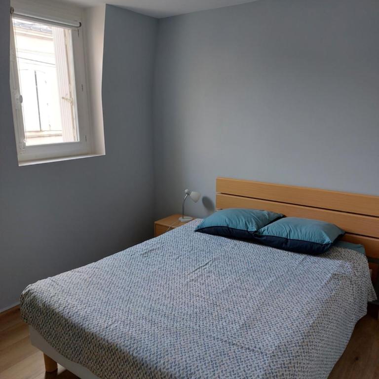 Maison familiale centre ville avec Parking - Villa - Vue sur Jardin - 6