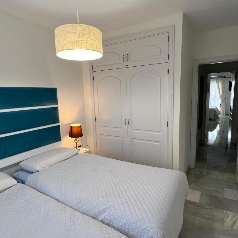 Mi Capricho P5, Apartment with Sea and Pool Views - Apartamento de 2 dormitorios - 21