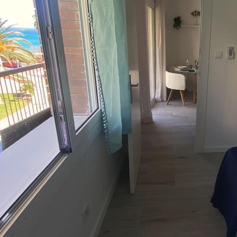 Piso centrico en la playa junto la Rambla - Apartamento de 3 dormitorios - 24