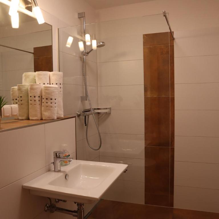 Landhaus-Appartements Warraich - Apartment mit 1 Schlafzimmer - 9