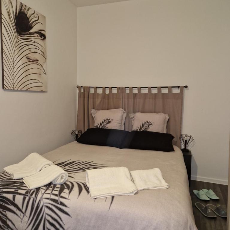 Nice Charmant 3 pièces proche mer Parking - Appartement 2 Chambres - 8