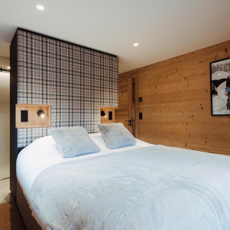 Chalet 5★, 10 pers, spa extérieur & sauna, à 230m des pistes - FR-1-304-282 - Chalet - 5