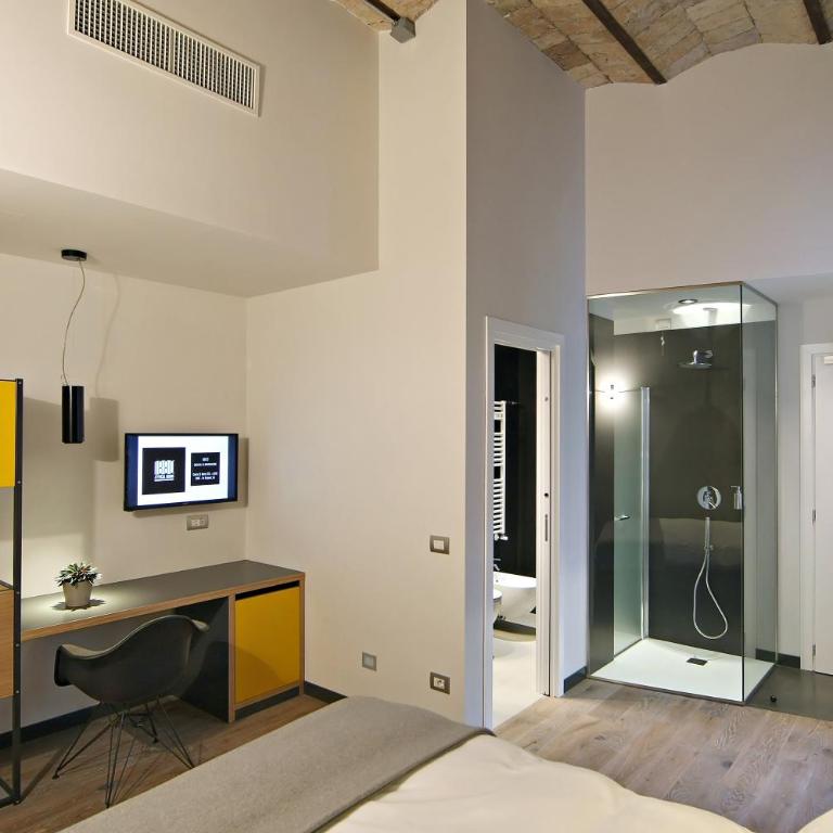 Hotel Giolli Nazionale - Camera Matrimoniale - Dependance - 18