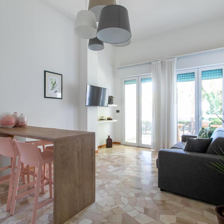 Harvey Suites Hotel & Residence - Appartamento con 2 Camere da Letto e Balcone - 6