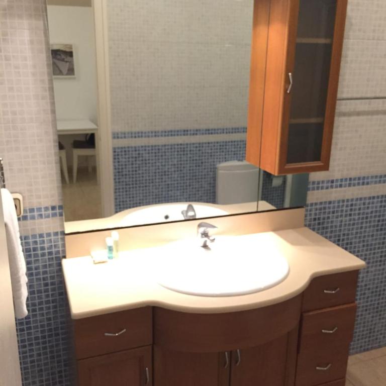NEW! Cute apartment near metro - One-Bedroom Apartment - 11