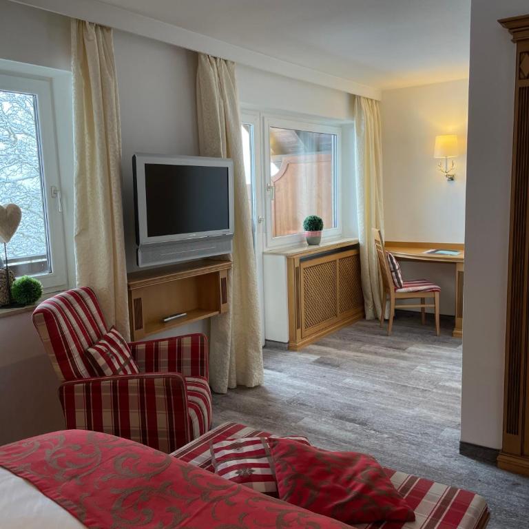 Wohlfühlhotel Berwanger Hof - Doppelzimmer Sonnenblick (Haupthaus) - 3