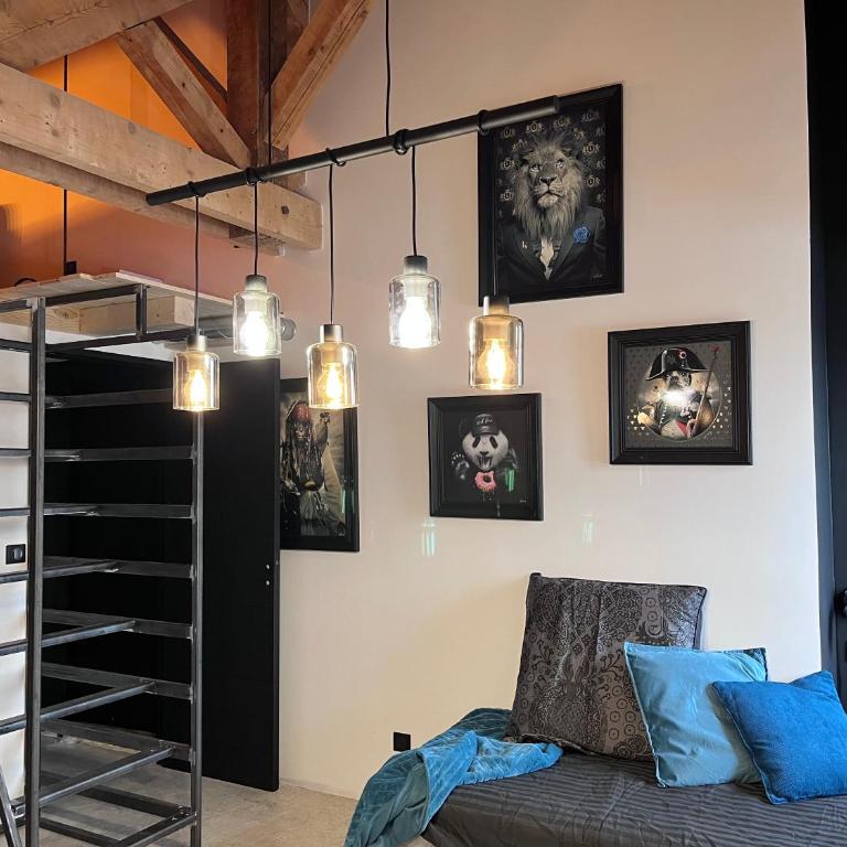 Sous les toits, by Refuges en ville - Chambre Familiale avec Salle de Bains Privative - 6