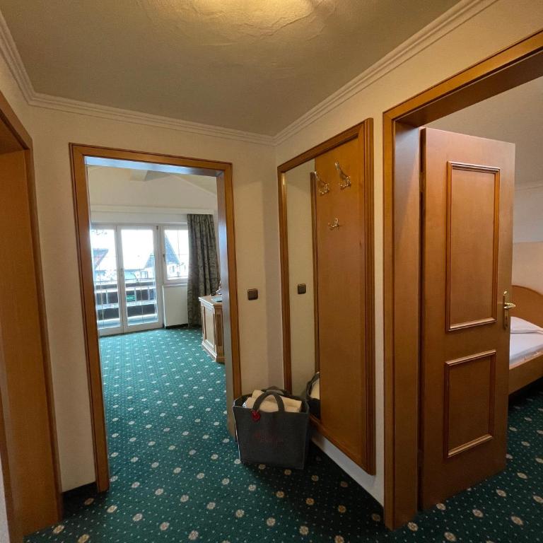 Wohlfühlhotel Berwanger Hof - Appartement Sonnenkopf (Nebengebäude Heuwirt) - 3