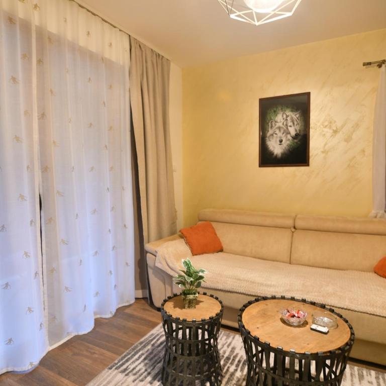 Brvnara Mont - One-Bedroom House - 13
