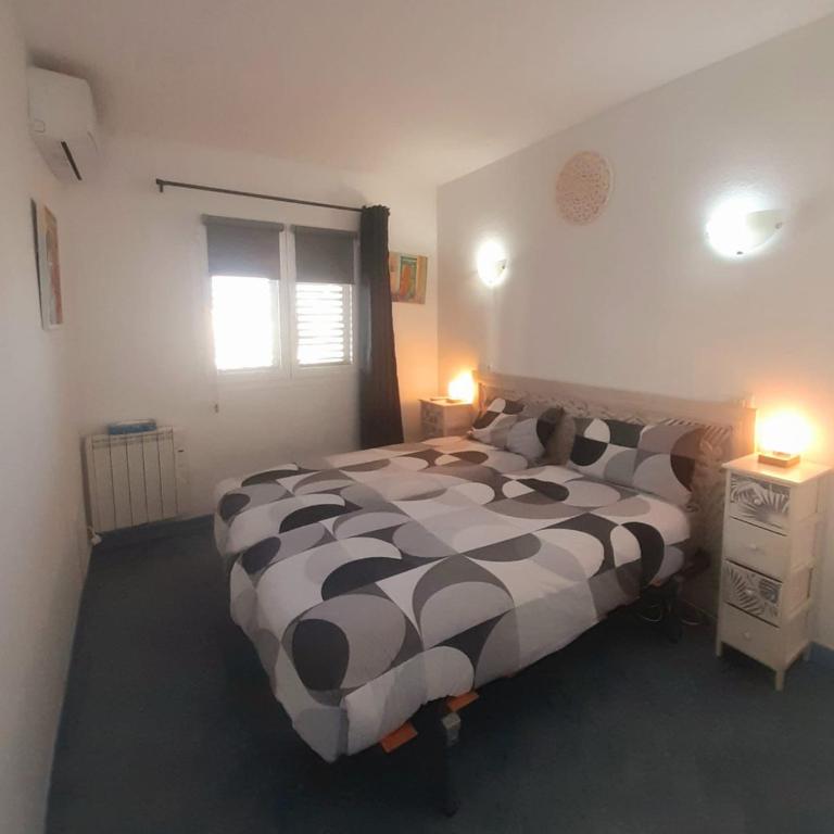 House in the center of albir, 2 min walk from the beach - Two-Bedroom House - 15