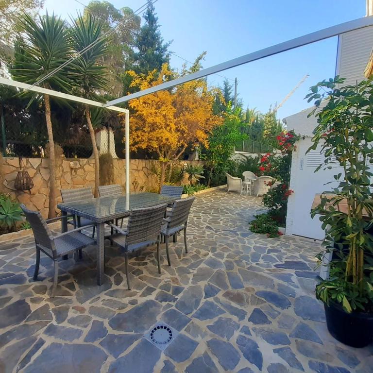 House in the center of albir, 2 min walk from the beach - Two-Bedroom House - 9