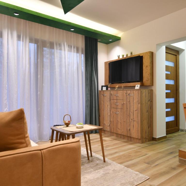 Brvnara Mont 4 - One-Bedroom Chalet - 10