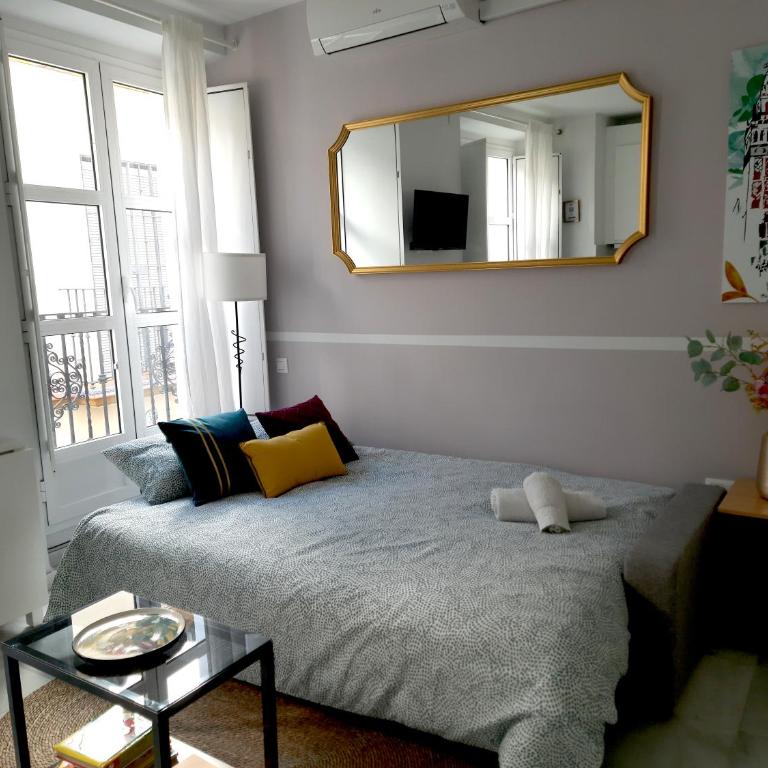 Balcony Sol - Lovely Center Apartments Seville - One-Bedroom Apartment - 29