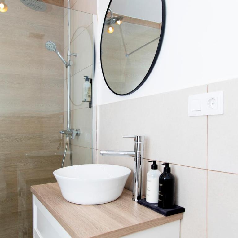 Villa Los Flamencos by Veaco- Beachfront & pool - Villa - Beach Front - 25